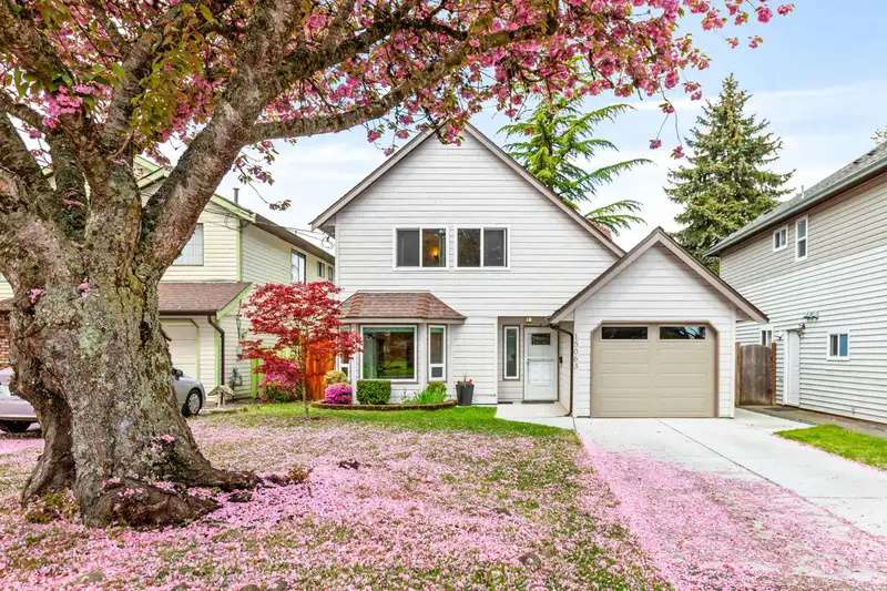 15063 98 AVENUE - photo 1 of 27