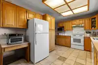 16328 108A AVENUE - thumbnail 13