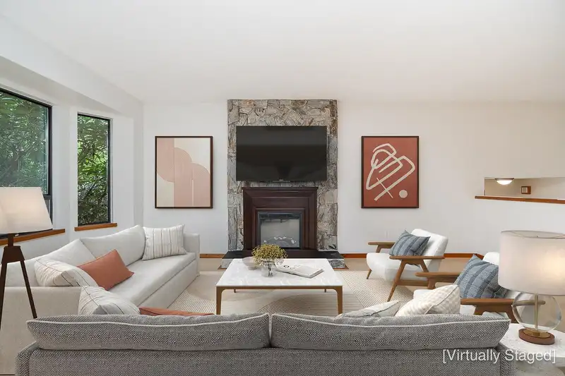 6578 130A STREET - photo 1 of 39