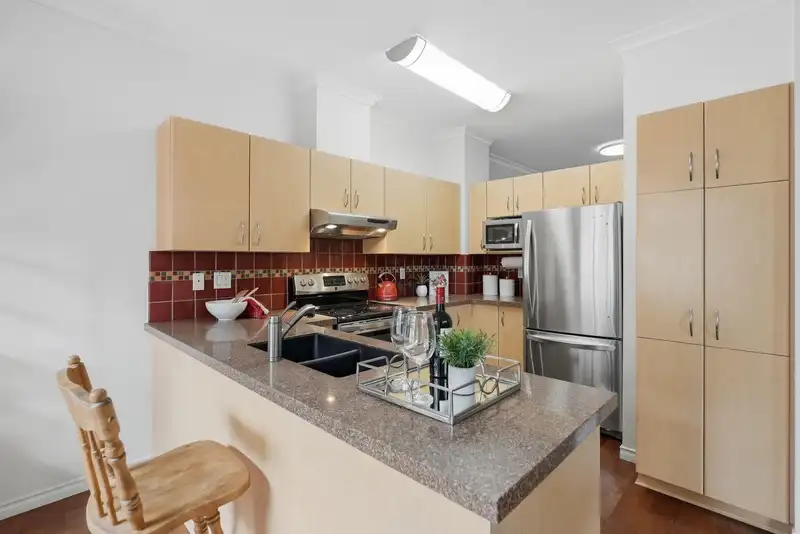 38 14959 58 AVENUE - photo 4 of 39