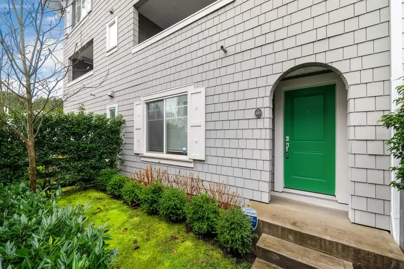 60 15487 99A AVENUE - photo 3 of 25
