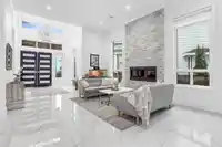 7869 167 STREET - thumbnail 2
