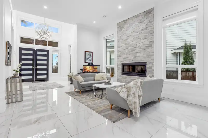 7869 167 STREET - photo 2 of 33