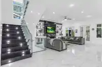 7869 167 STREET - thumbnail 9