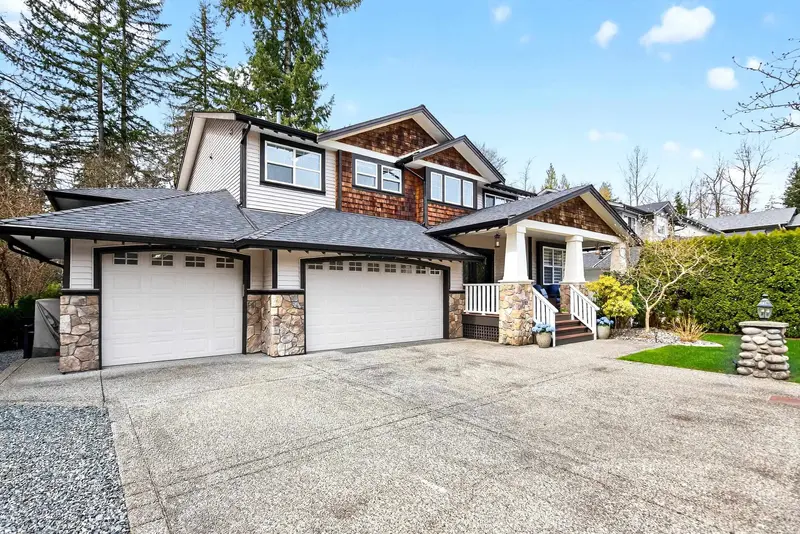 13295 233 STREET - photo 3 of 25