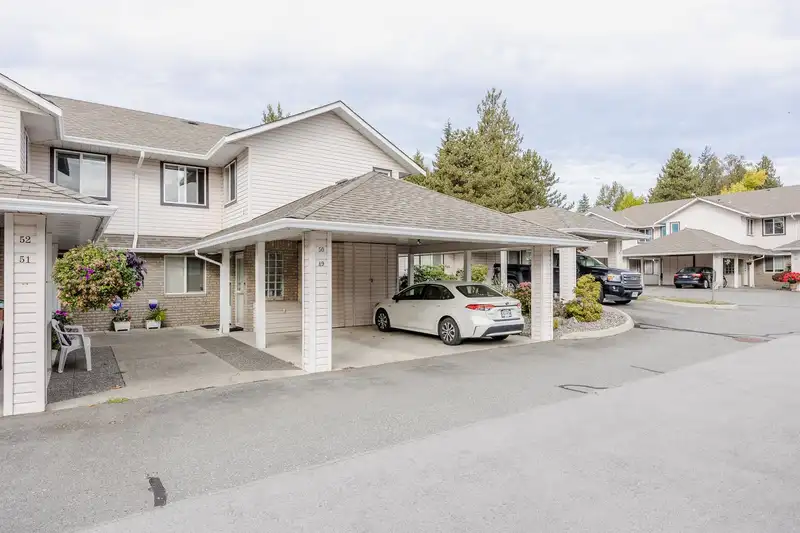 49 15020 66A AVENUE - photo 3 of 40