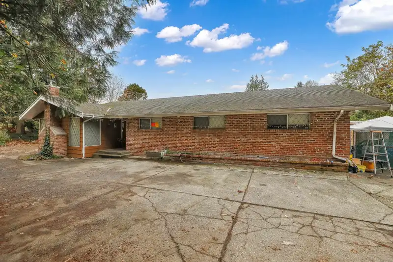 7913 192 STREET - photo 1 of 40