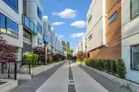 310 6338 KING GEORGE BOULEVARD - thumbnail 30