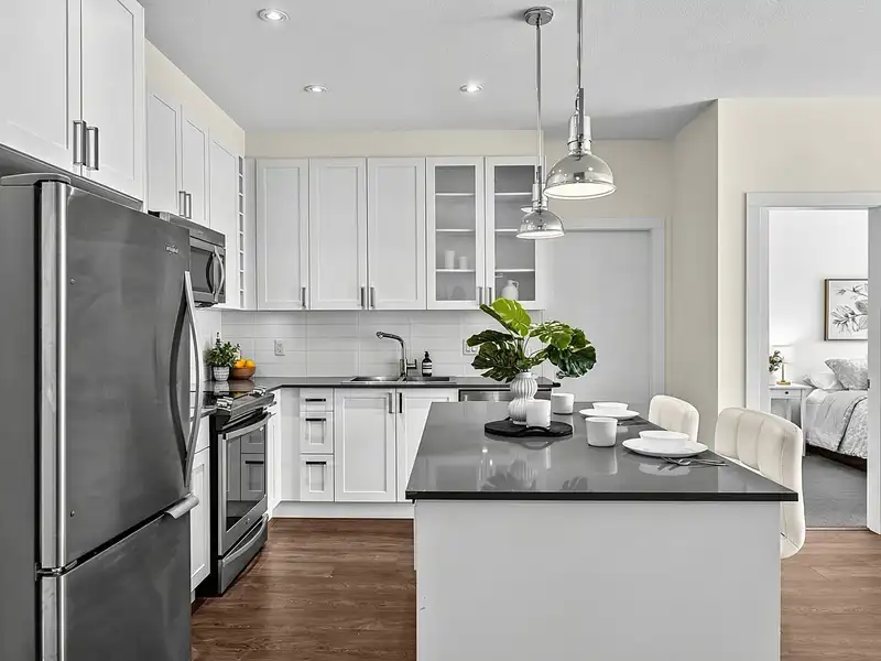 202 16398 64 AVENUE - photo 4 of 25