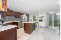 23 9559 130A STREET - thumbnail 11