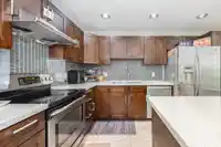 23 9559 130A STREET - thumbnail 10