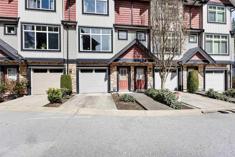 138 6299 144 STREET - photo 1 of 31