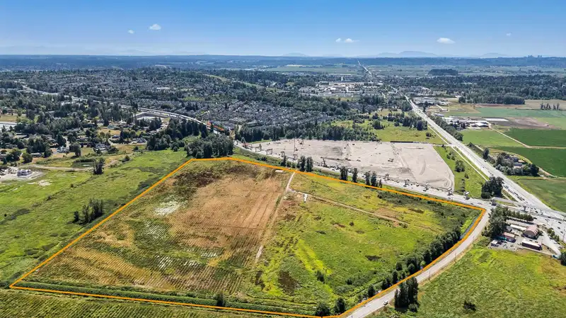 17911 FRASER HIGHWAY - photo 1 of 8