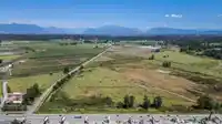 17911 FRASER HIGHWAY - thumbnail 3