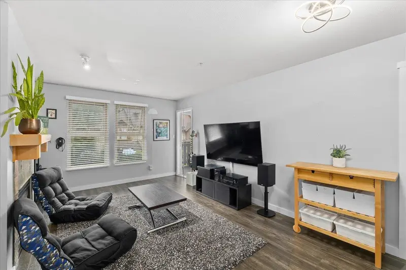 207 15 SMOKEY SMITH PLACE - photo 3 of 25