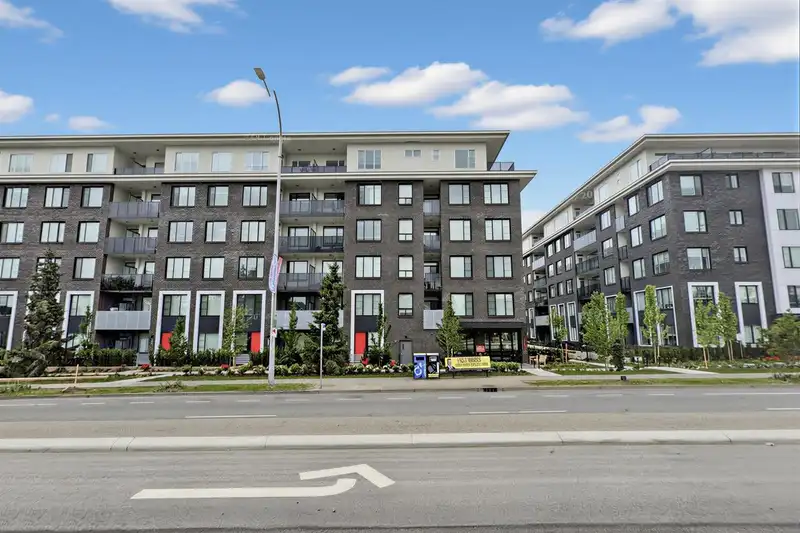 516 15858 FRASER HIGHWAY - photo 2 of 25