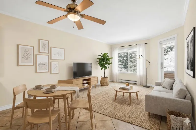 310 450 BROMLEY STREET - photo 3 of 25