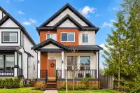 19305 71 AVENUE - thumbnail 1
