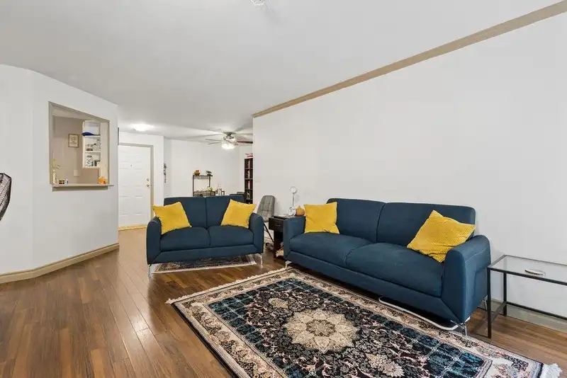 109 7161 121 STREET - photo 4 of 25