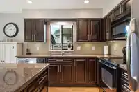 16189 BROOKSIDE GROVE - thumbnail 13