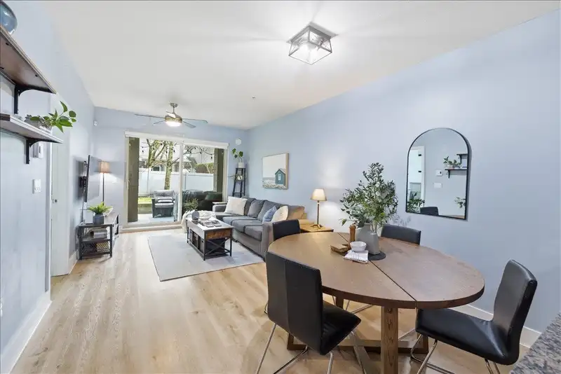 121 6688 120 STREET - photo 1 of 29