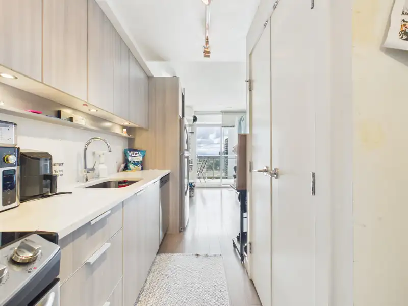 2811 13308 CENTRAL AVENUE - photo 4 of 19