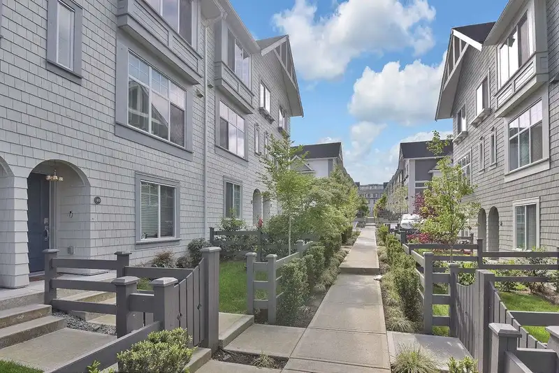 40 8168 136A STREET - photo 1 of 29