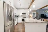 115 6490 194 STREET - thumbnail 3