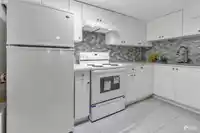 9870 124 STREET - thumbnail 17
