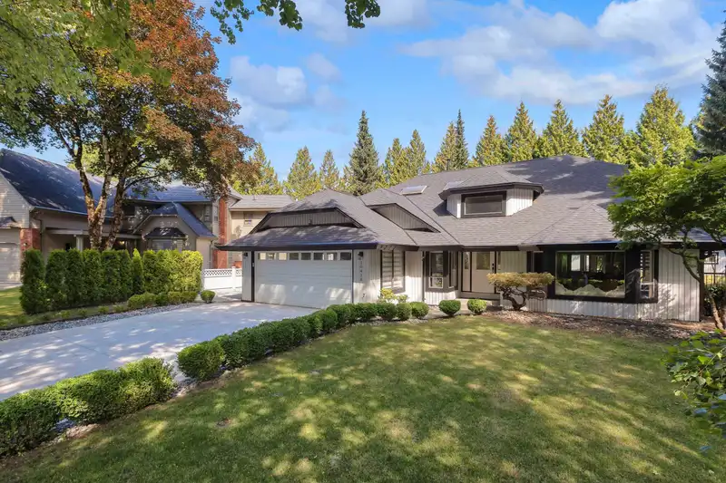 10418 FRASERGLEN DRIVE - photo 2 of 28