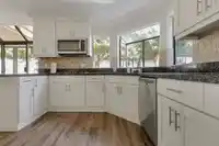 10418 FRASERGLEN DRIVE - thumbnail 8