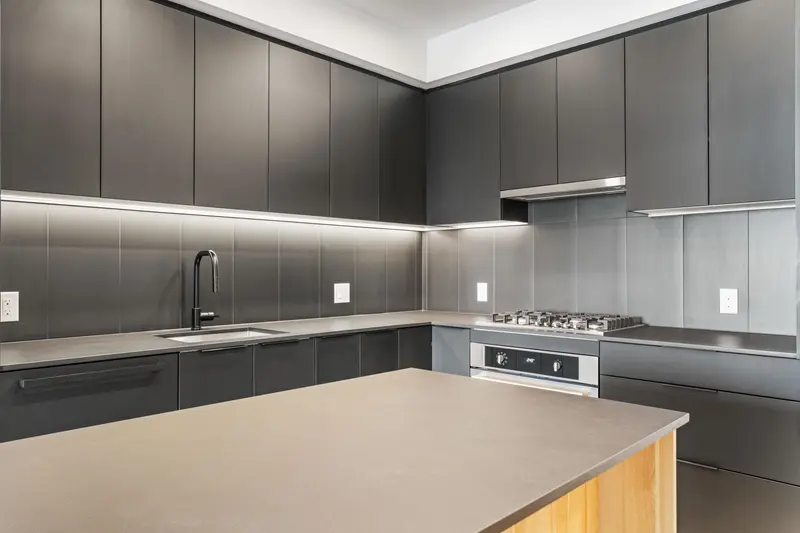 603 2450 GARDEN DRIVE - photo 3 of 23