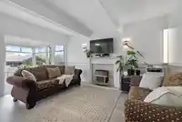 16349 86B AVENUE - thumbnail 13