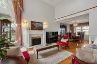 16349 86B AVENUE - thumbnail 3