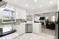 16349 86B AVENUE - thumbnail 9