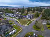 14698 57 AVENUE - thumbnail 4