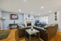 246 13888 70 AVENUE - thumbnail 3