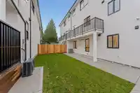 101 9727 129A STREET - thumbnail 29