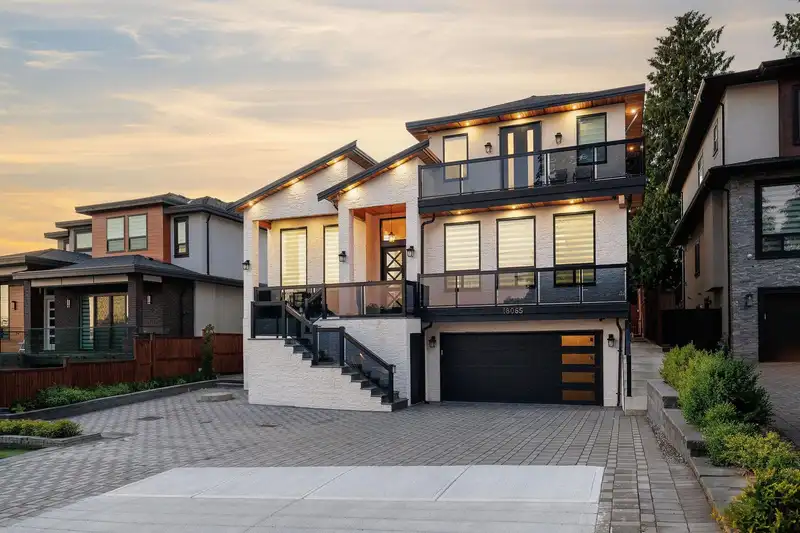 18065 58A AVENUE - photo 2 of 25