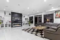 10550 127 STREET - thumbnail 5