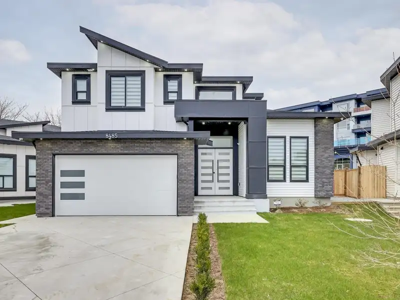 8485 120A STREET - photo 1 of 39