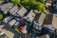 6573 184A STREET - thumbnail 32