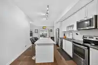 37 8130 136A STREET - thumbnail 7