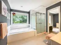 7881 154 STREET - thumbnail 29