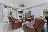 14570 76B AVENUE - thumbnail 11