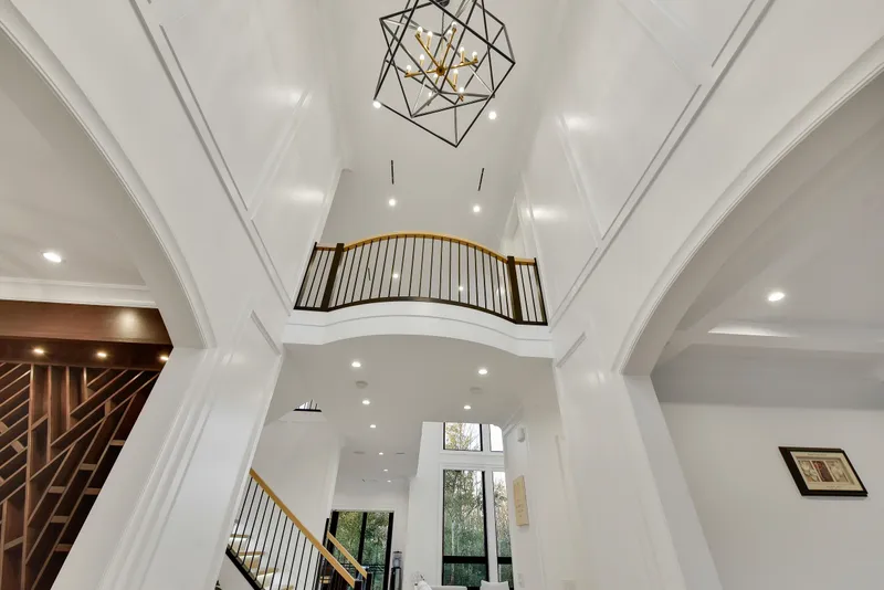 16561 29A AVENUE - photo 3 of 25