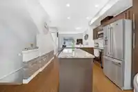 20 18211 70 AVENUE - thumbnail 5