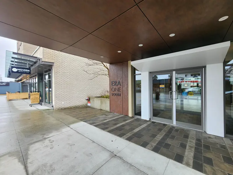 202 22265 DEWDNEY TRUNK ROAD - photo 1 of 25