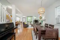 8268 158 STREET - thumbnail 4