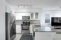 108 13958 108 AVENUE - thumbnail 7
